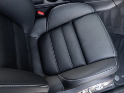 Porsche Macan GTS AWD 2026