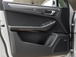 Porsche Macan GTS AWD 2026