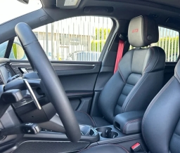 Porsche Macan GTS AWD 2026