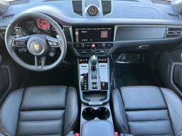 Porsche Macan GTS AWD 2026