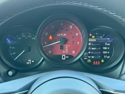Porsche Macan GTS AWD 2026