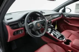 Porsche Macan GTS AWD 2026