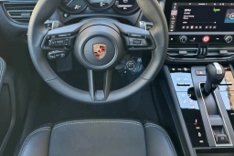 Porsche Macan GTS AWD 2026