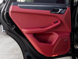 Porsche Macan GTS AWD 2026