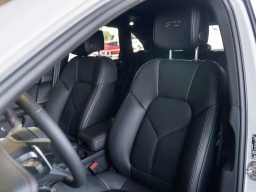 Porsche Macan GTS AWD 2026