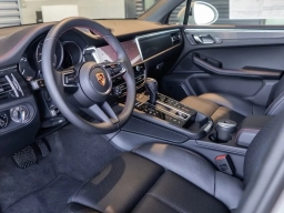 Porsche Macan GTS AWD 2026