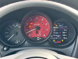 Porsche Macan GTS AWD 2026