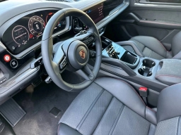 Porsche Cayenne GTS AWD 2026