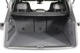 Porsche Cayenne GTS AWD 2026