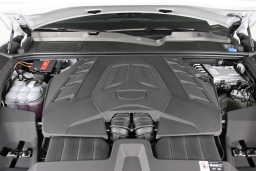 Porsche Cayenne GTS AWD 2026