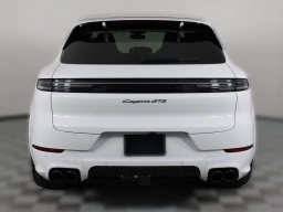 Porsche Cayenne GTS AWD 2026