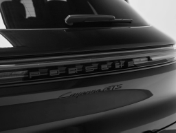 Porsche Cayenne GTS AWD 2026