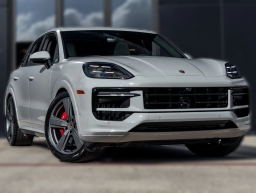 Porsche Cayenne GTS AWD 2026