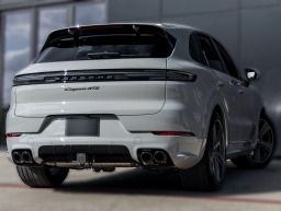 Porsche Cayenne GTS AWD 2026