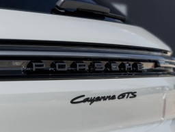 Porsche Cayenne GTS AWD 2026