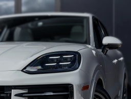 Porsche Cayenne GTS AWD 2026