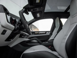 Porsche Cayenne GTS AWD 2026