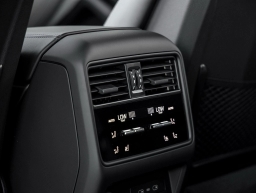 Porsche Cayenne GTS AWD 2026