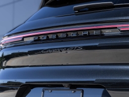 Porsche Cayenne GTS AWD 2026