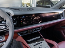 Porsche Cayenne GTS AWD 2026