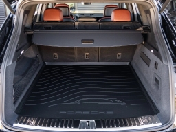 Porsche Cayenne GTS AWD 2026