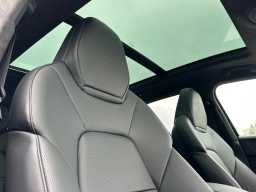 Porsche Cayenne GTS AWD 2026