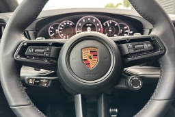 Porsche Cayenne GTS AWD 2026
