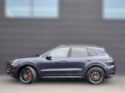 Porsche Cayenne GTS AWD 2026