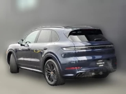 Porsche Cayenne GTS AWD 2026