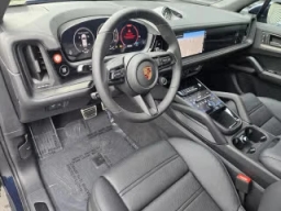 Porsche Cayenne GTS AWD 2026