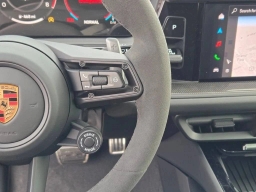 Porsche Cayenne GTS AWD 2026