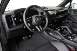 Porsche Cayenne GTS AWD 2026