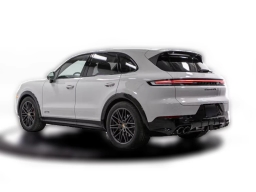 Porsche Cayenne GTS AWD 2026