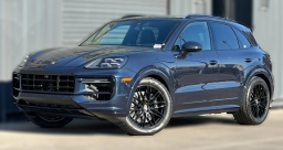 Porsche Cayenne GTS AWD 2026