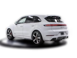 Porsche Cayenne GTS AWD 2026