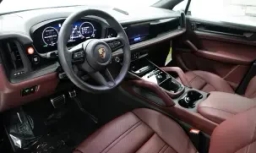 Porsche Cayenne GTS AWD 2026