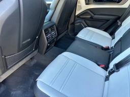 Porsche Cayenne GTS AWD 2026