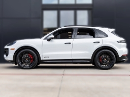Porsche Cayenne GTS AWD 2026