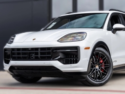 Porsche Cayenne GTS AWD 2026