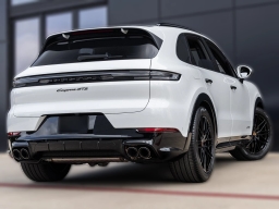 Porsche Cayenne GTS AWD 2026