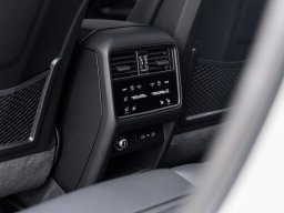 Porsche Cayenne GTS AWD 2026