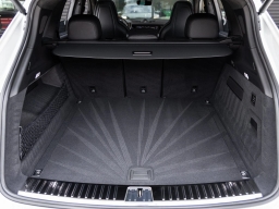 Porsche Cayenne GTS AWD 2026