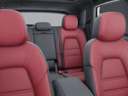 Porsche Cayenne GTS AWD 2026