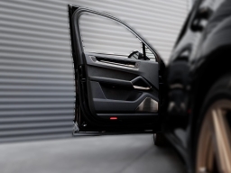 Porsche Cayenne GTS AWD 2025