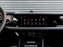 Porsche Cayenne GTS AWD 2025