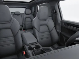 Porsche Cayenne GTS AWD 2026