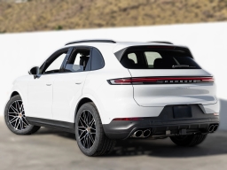 Porsche Cayenne S AWD 2026