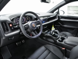 Porsche Cayenne S AWD 2026