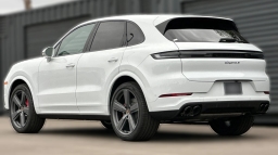 Porsche Cayenne S AWD 2026