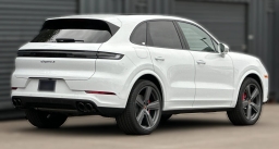 Porsche Cayenne S AWD 2026